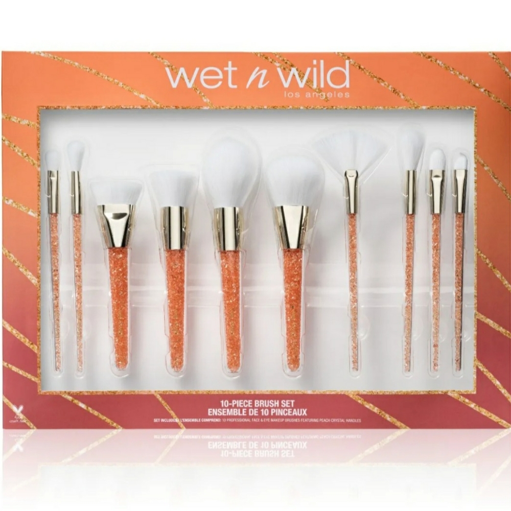 Wet n wild make up brushes
